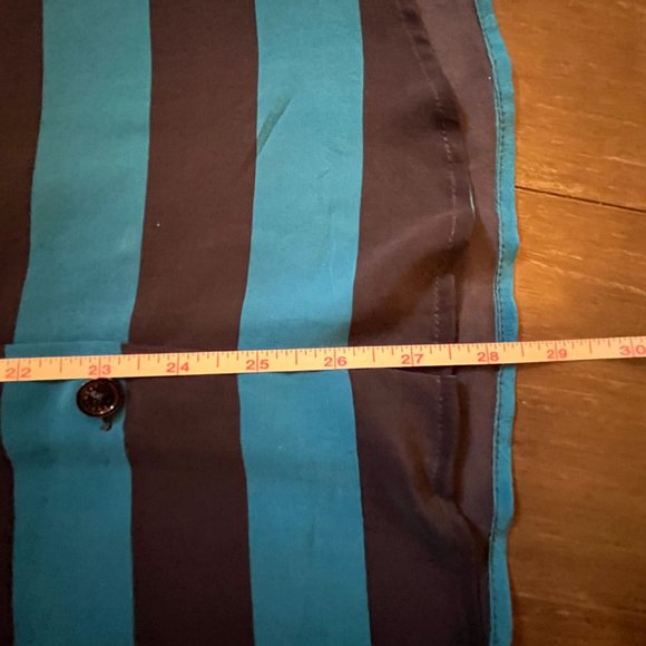 Equipment Silk Sleeveless Blue Top - Picture 11 of 16